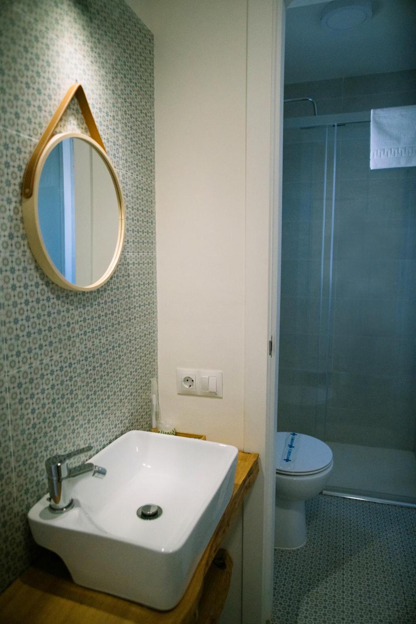 Apartamentos El Marques Малага Екстериор снимка