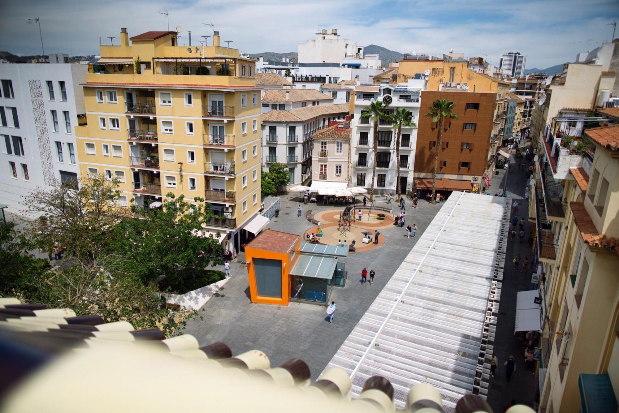 Apartamentos El Marques Малага Екстериор снимка