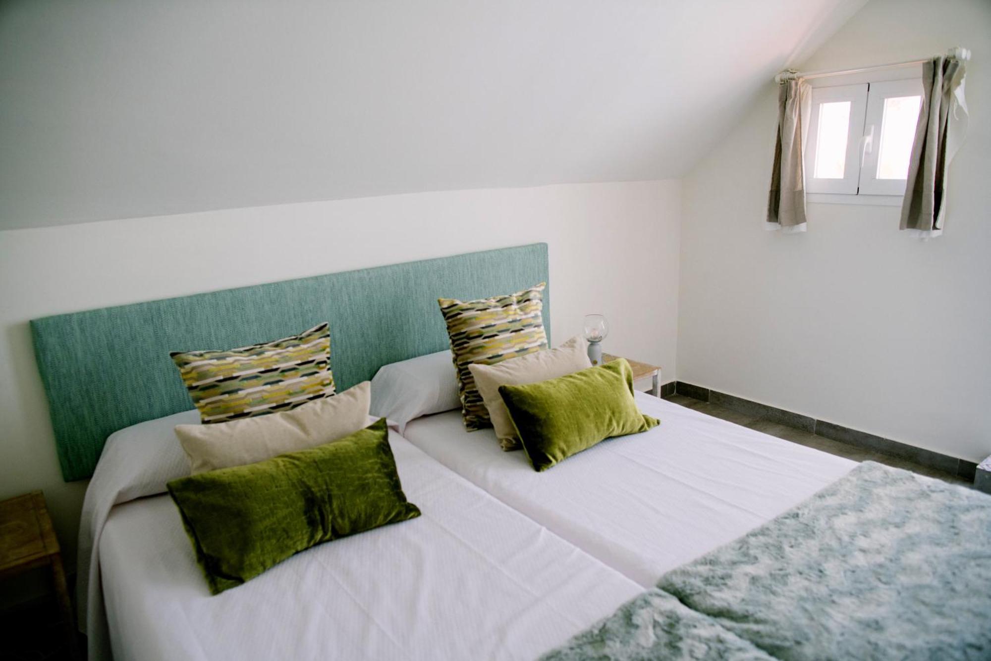Apartamentos El Marques Малага Екстериор снимка